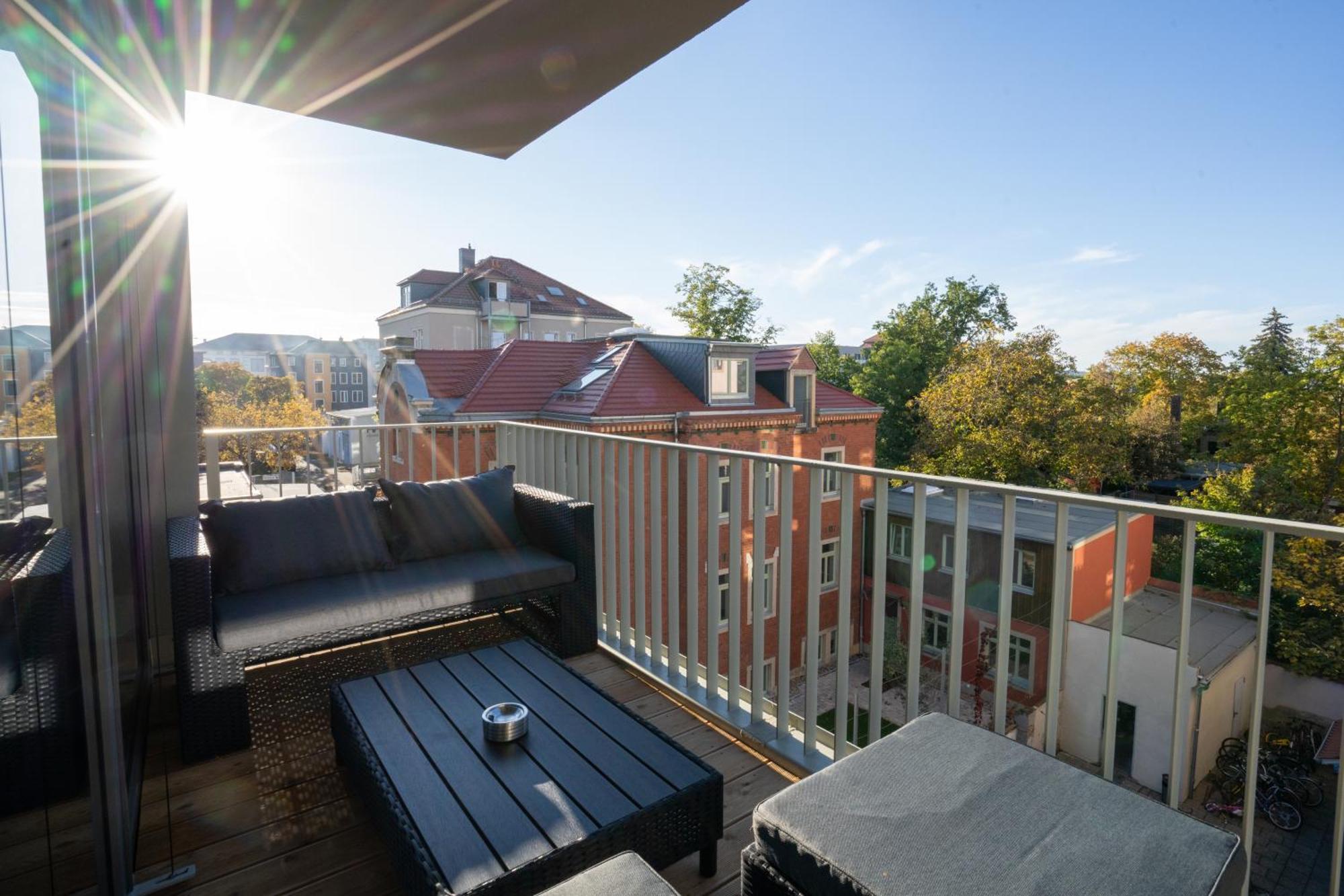 Supreme City Dream Mit Terrasse Und Parkplatz - 110M² Drezda Kültér fotó