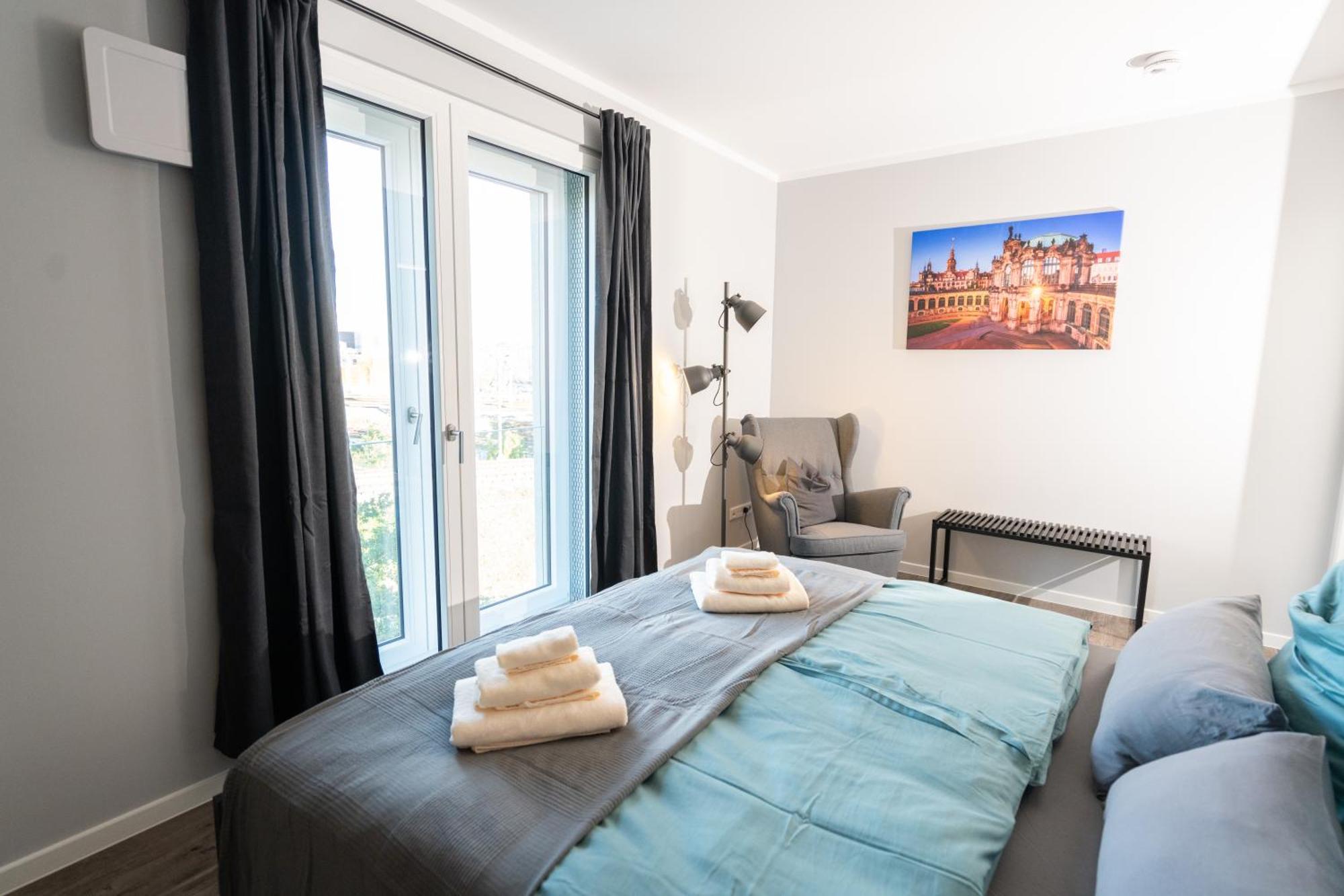 Supreme City Dream Mit Terrasse Und Parkplatz - 110M² Drezda Kültér fotó